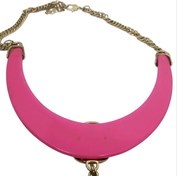 PINK CHEETAH PRINT & RHINESTONE CROSS STATEMENT NECKLACE - Picture 5 of 7